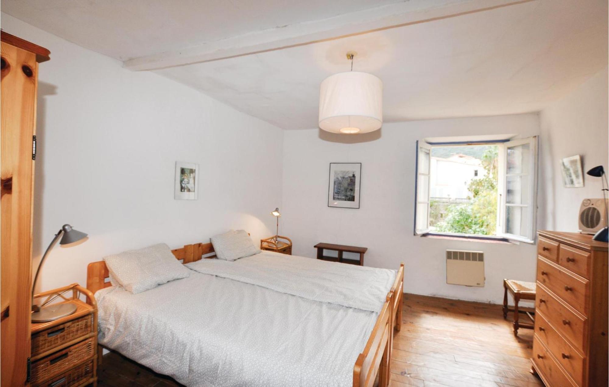 Amazing Home In Ceret With Wifi ภายนอก รูปภาพ